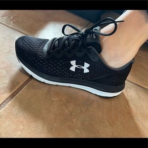 Black Under Amour Athletic shoes size 7.5